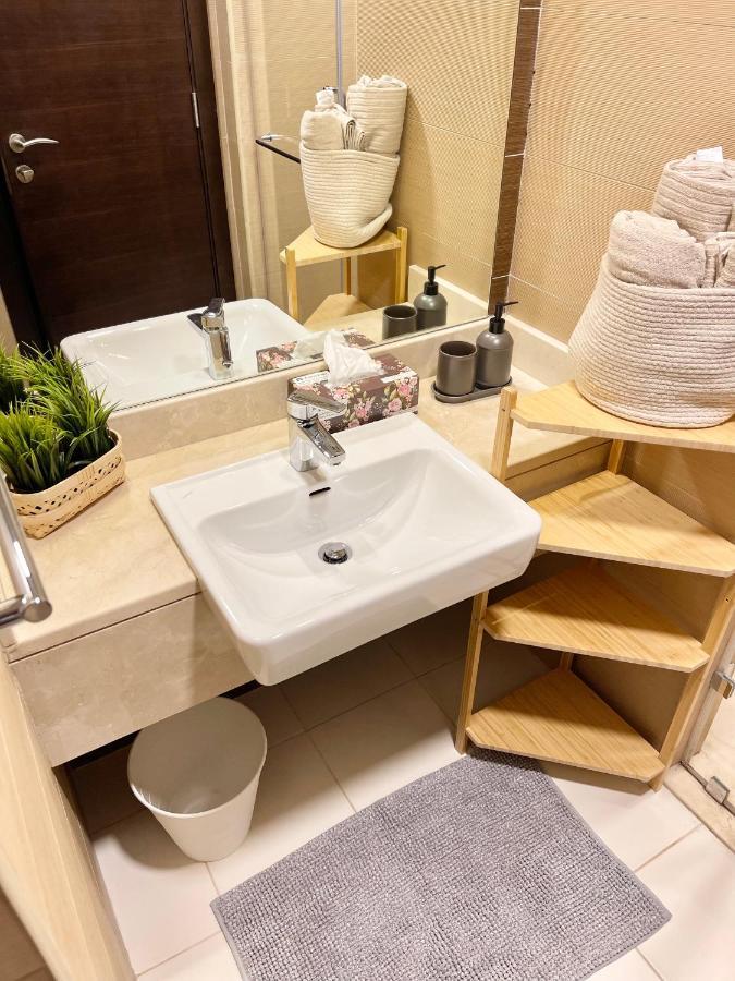 Super Elegant Studio Apartment-Sparkle Tower By Sweet Homes 迪拜 外观 照片