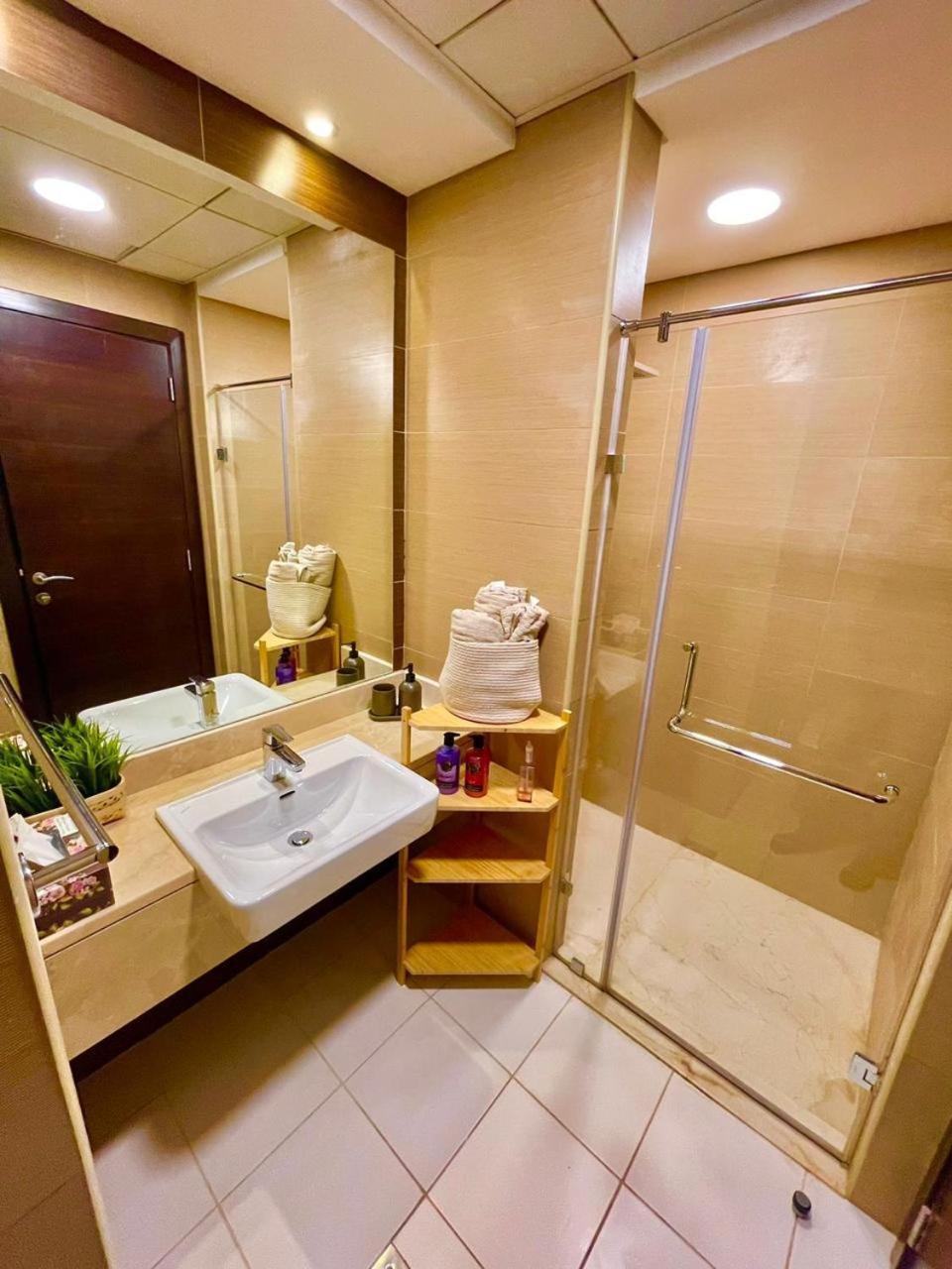 Super Elegant Studio Apartment-Sparkle Tower By Sweet Homes 迪拜 外观 照片